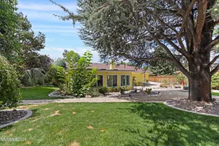 7845 N Southmoor Cir, Reno, NV 89502 - Photo 33