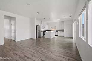 8939 Wolf Moon Dr, Reno, NV 89506 - Photo 9
