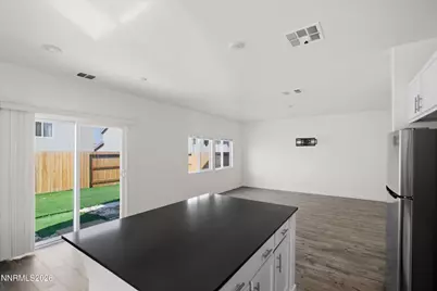 8939 Wolf Moon Drive, Reno, NV 89506 - Photo 15