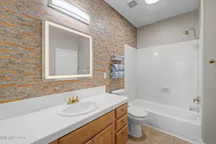 10490 Chadwell Dr, Reno, NV 89521 - Photo 35