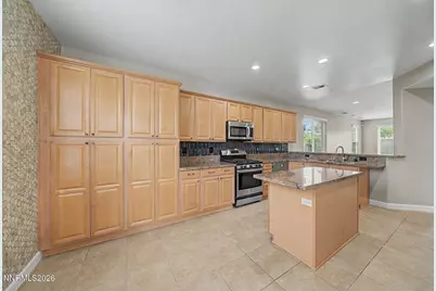10490 Chadwell Drive, Reno, NV 89521 - Photo 11