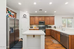 6960 Rioja Ct, Sparks, NV 89436 - Photo 7