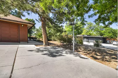 1640 Manzanita Lane, Reno, NV 89509 - Photo 3
