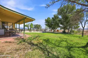 54 Locust Dr, Yerington, NV 89447 - Photo 5