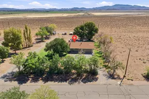 54 Locust Dr, Yerington, NV 89447 - Photo 7