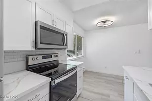 5030 Catalina Dr, Reno, NV 89502 - Photo 17