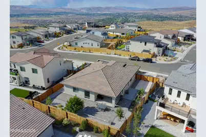 5395 Fossilstone Drive, Sparks, NV 89436 - Photo 3