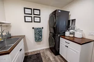 1321 Wilhelm Pl, Gardnerville, NV 89460 - Photo 19