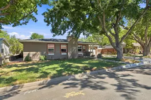 611 Martin St, Carson City, NV 89703 - Photo 3