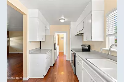 611 Martin Street, Carson City, NV 89703 - Photo 11
