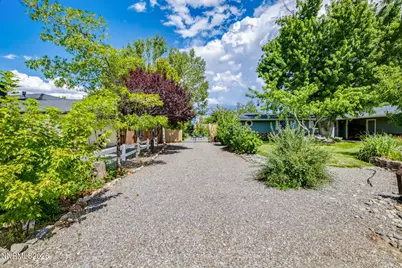 1274 Kingston Way, Gardnerville, NV 89460 - Photo 3