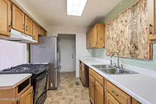 937 Camino Real Dr, Sparks, NV 89434 - Photo 9