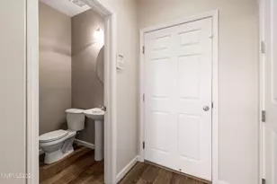 9294 Lone Wolf Cir, Reno, NV 89506 - Photo 11