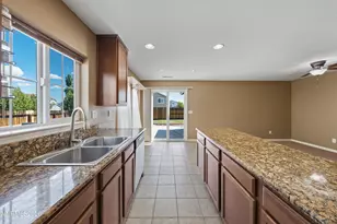 8930 Convair Way, Reno, NV 89506 - Photo 15