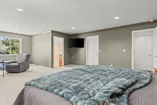 60 Horseshoe Cir, Reno, NV 89508 - Photo 17