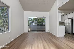 2569 Sycamore Glen Dr, Sparks, NV 89434 - Photo 13