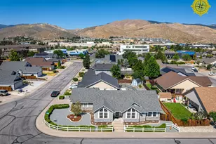 4018 Southpointe Dr, Carson City, NV 89701 - Photo 5