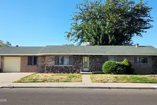 761 W A St, Fallon, NV 89406 - Photo 1