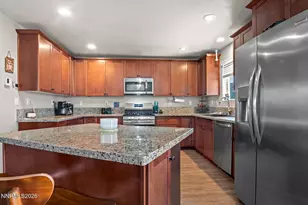 265 Walker St, Gardnerville, NV 89410 - Photo 9