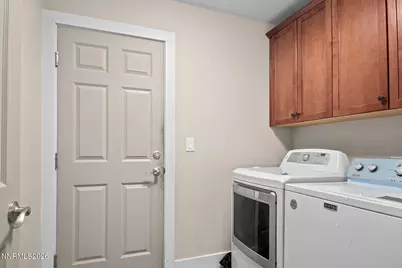 265 Walker Street, Gardnerville, NV 89410 - Photo 27