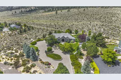 423 Claire Court, Gardnerville, NV 89460 - Photo 3