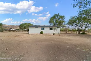 401 Six Mile Cyn Rd, Dayton, NV 89403 - Photo 25