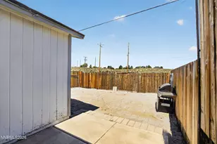 11033 Zeolite Dr, Reno, NV 89506 - Photo 19