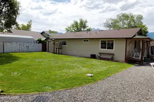 717 Lassen Way, Gardnerville, NV 89460 - Photo 23