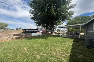 6975 Cox Rd, Fallon, NV 89406 - Photo 11