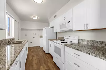 12101 Rocky Mountain Street, Reno, NV 89506 - Photo 9