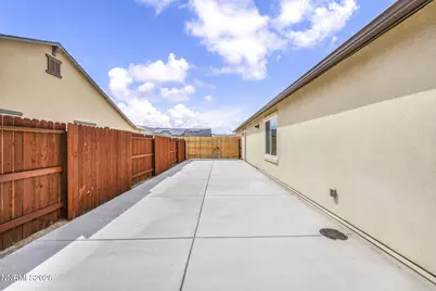 742 Mallard Crest Drive, Sparks, NV 89441 - Photo 33