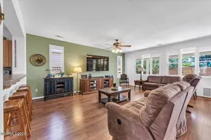 2099 Avella Dr, Sparks, NV 89434 - Photo 7