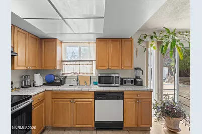 3220 Kings Row, Reno, NV 89503 - Photo 13