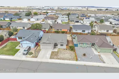 2212 Ellice Way, Fernley, NV 89408 - Photo 5