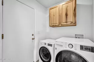 2212 Ellice Wy, Fernley, NV 89408 - Photo 29