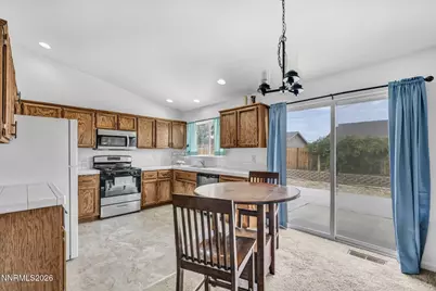2212 Ellice Way, Fernley, NV 89408 - Photo 27