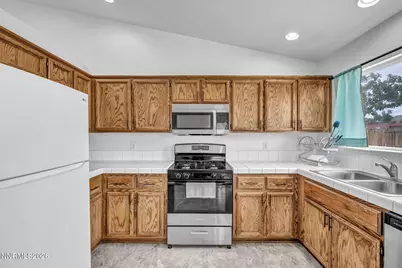 2212 Ellice Way, Fernley, NV 89408 - Photo 21