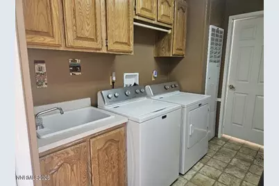 3715 Ballman Way, Wellington, NV 89444 - Photo 15