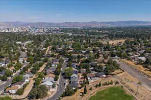2652 Powder Dr, Reno, NV 89503 - Photo 43