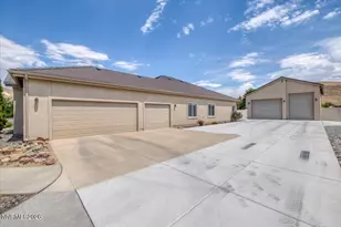 12200 Hidden Hills Dr, Sparks, NV 89441 - Photo 21
