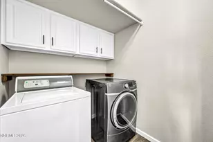 21105 Mt Evans Dr, Reno, NV 89508 - Photo 27