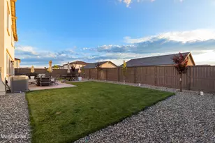 7195 Owl Vw Dr, Sparks, NV 89436 - Photo 51
