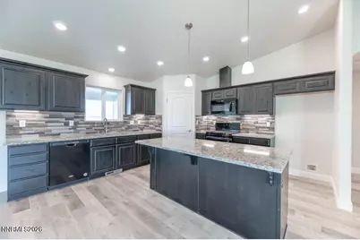 1377 Nevada Pacific Boulevard, Fernley, NV 89408 - Photo 7