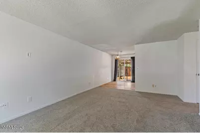 4055 Parque Verde Lane, Reno, NV 89502 - Photo 3