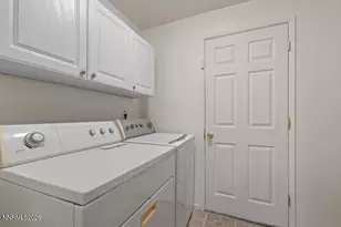 4055 Parque Verde Ln, Reno, NV 89502 - Photo 15