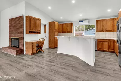 1435 Hunter Lake Drive, Reno, NV 89509 - Photo 13