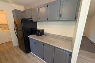 2710 Larkspur St, Reno, NV 89512 - Photo 7