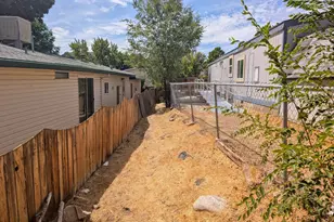 2710 Larkspur St, Reno, NV 89512 - Photo 17