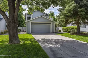 7585 Lighthouse Ln, Reno, NV 89511 - Photo 3