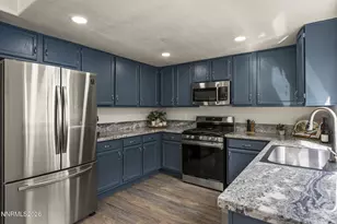 7585 Lighthouse Ln, Reno, NV 89511 - Photo 11